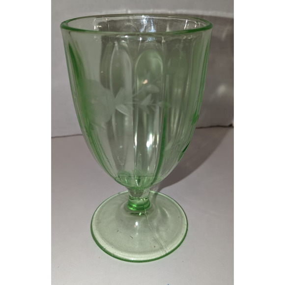 Vintage 7" Uranium Vaseline Glass Water Goblet Etched Flowers Pedestal Flaw - Picture 2 of 9